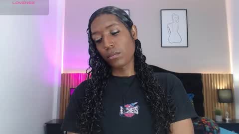 Snapshot of mia_kheleer chatting on 02/13/26, 05:42 Mia online show from 02/13/26, 05:42