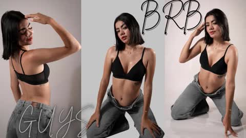 Mia online show from 12/02/25, 02:17