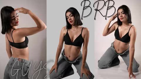 Mia online show from 12/17/25, 02:17