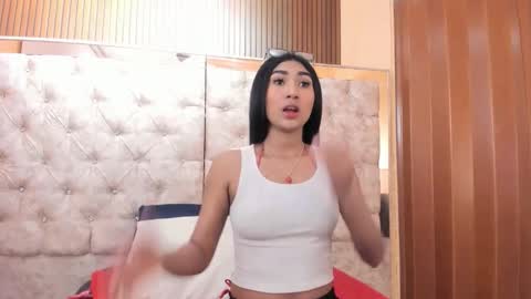 Snapshot of mia_konor06 chatting on 06/11/26, 11:08 Mia. online show from 06/11/26, 11:08