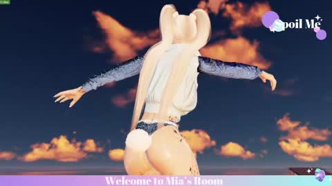 Snapshot of mia_lilah chatting on 04/22/26, 05:58 Mia online show from 04/22/26, 05:58