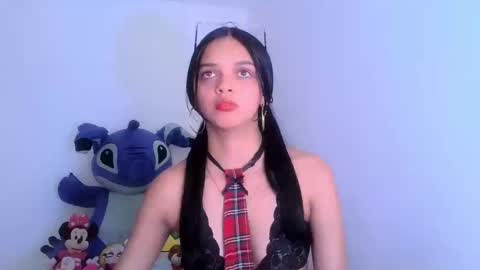 mia lucy 21 online show from 03/25/26, 09:32