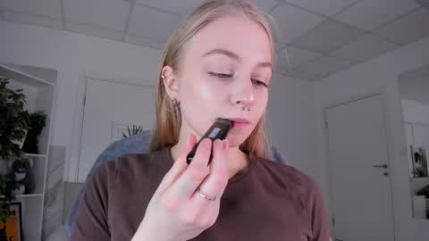 Mia here Appreciate your support online show from 01/31/26, 10:41