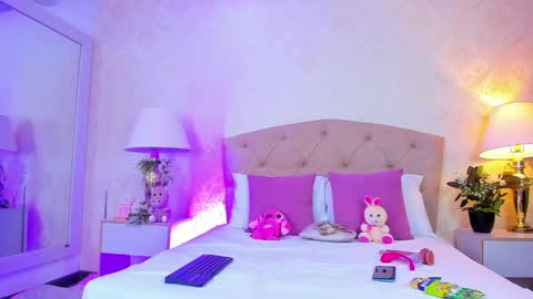 mia montess online show from 03/18/26, 06:11