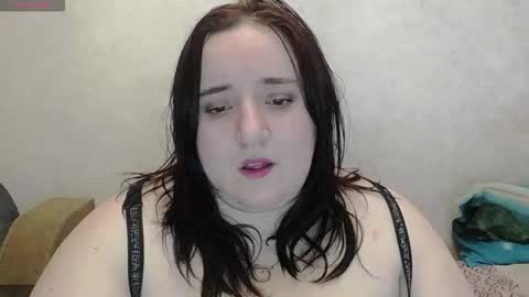 Snapshot of mia_muv chatting on 02/28/26, 01:45 mia_muv online show from 02/28/26, 01:45