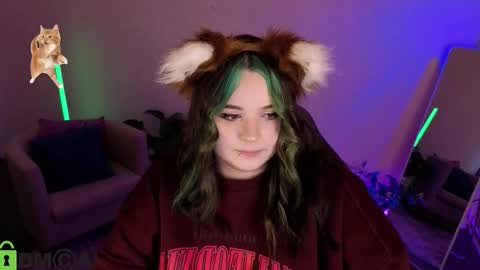 Mia online show from 03/26/26, 01:11