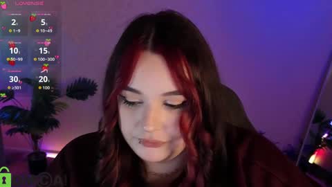 Mia online show from 04/07/26, 01:28