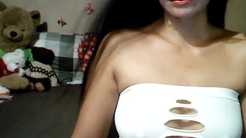Snapshot of mia_rein chatting on 07/26/26, 02:46 mia_rein online show from 07/26/26, 02:46
