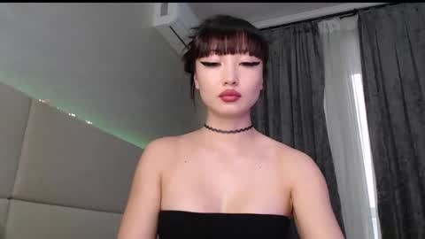 Mia Rie online show from 04/05/26, 04:42