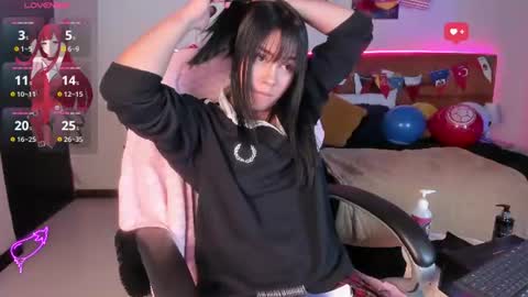 Snapshot of mia_rousseau chatting on 07/10/26, 03:44 MIA online show from 07/10/26, 03:44