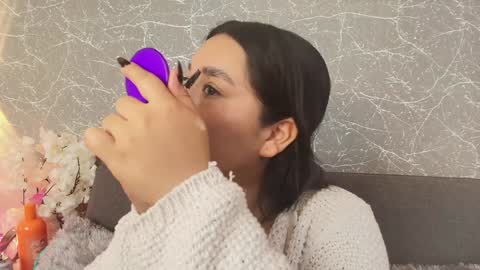 Snapshot of mia_roux13 chatting on 01/24/25, 07:18 Mia Roux online show from 01/24/25, 07:18