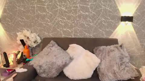 Snapshot of mia_roux13 chatting on 02/09/25, 09:49 Mia Roux online show from 02/09/25, 09:49