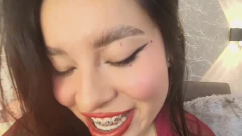 Snapshot of mia_roux13 chatting on 02/13/25, 02:01 Mia Roux online show from 02/13/25, 02:01