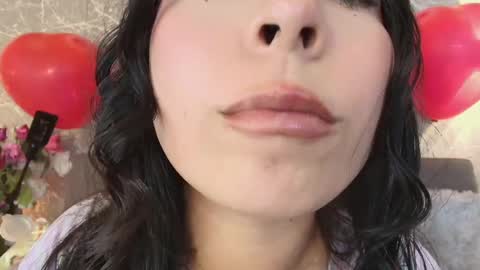 Snapshot of mia_roux13 chatting on 02/16/25, 10:10 Mia Roux online show from 02/16/25, 10:10