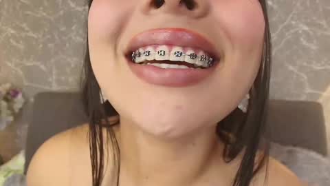 Snapshot of mia_roux13 chatting on 02/28/25, 01:05 Mia Roux online show from 02/28/25, 01:05