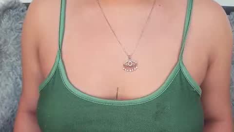 Snapshot of mia_roux13 chatting on 09/22/25, 11:45 Mia Roux online show from 09/22/25, 11:45