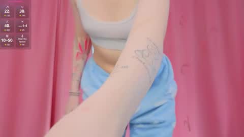 Mia  Roxy online show from 02/09/26, 09:35