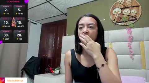 Snapshot of mia_scarlet69 chatting on 06/11/26, 12:14 MIA HOT online show from 06/11/26, 12:14