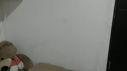 Mia Sepulveda online show from 02/10/25, 11:55