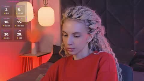 Mia online show from 12/15/25, 07:23