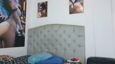 Snapshot of mia_thompson_0 chatting on 07/21/26, 12:18 mia_thompson_0 online show from 07/21/26, 12:18