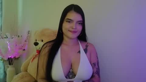 mia_thopsom online show from 02/16/26, 02:24