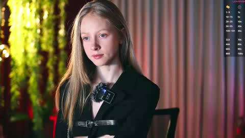 Mia online show from 01/09/26, 03:48