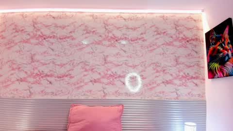 mia_velveet online show from 04/06/26, 07:04