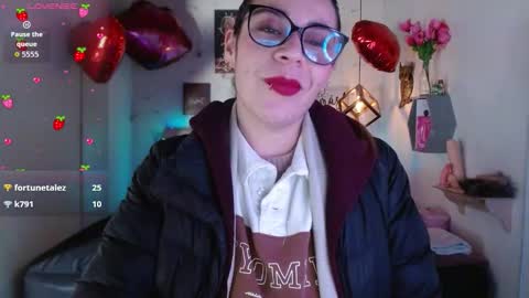 Snapshot of mia_velvet1 chatting on 02/25/26, 02:37 MIA online show from 02/25/26, 02:37