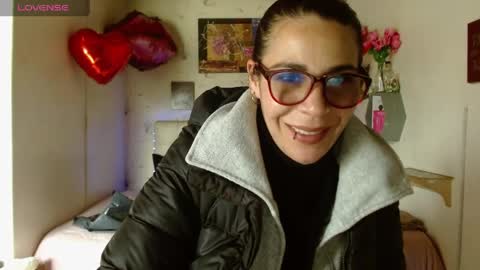 MIA  online show from 04/06/26, 01:56