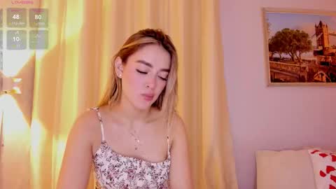 Snapshot of mia_white11 chatting on 01/13/26, 01:05 Mia White online show from 01/13/26, 01:05