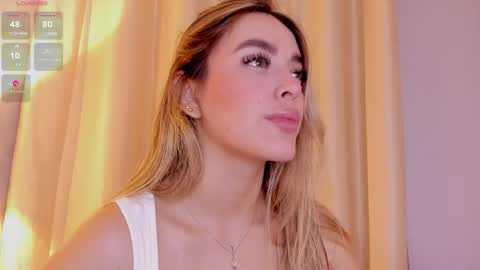 Snapshot of mia_white11 chatting on 02/25/26, 01:21 Mia White online show from 02/25/26, 01:21