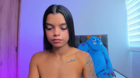    online show from 10/15/25, 12:27