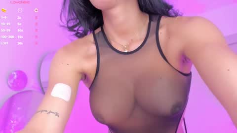 Snapshot of mia_yourmommy chatting on 03/07/25, 02:57     online show from 03/07/25, 02:57