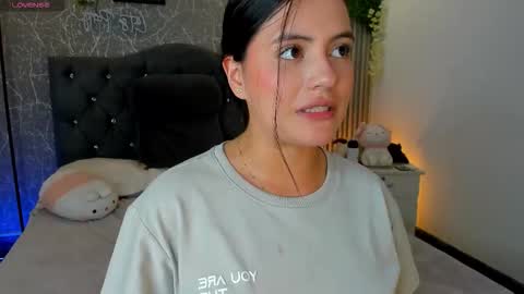 baby miaa online show from 02/05/26, 07:51