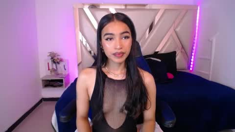 Snapshot of miaa_ferrari1 chatting on 05/21/26, 12:01 MIA online show from 05/21/26, 12:01