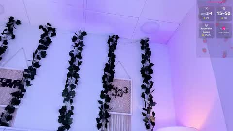 Mia online show from 02/08/26, 11:46