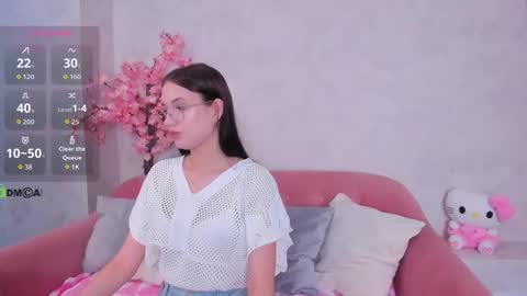 Mia online show from 03/22/26, 09:23