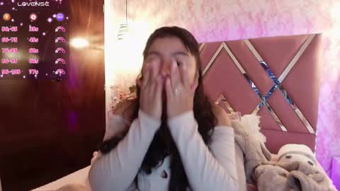 Snapshot of miaa_smiith1 chatting on 02/14/25, 12:14 miaa_smiith1 online show from 02/14/25, 12:14