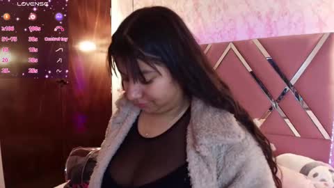 Snapshot of miaa_smiith1 chatting on 02/21/25, 12:06 miaa_smiith1 online show from 02/21/25, 12:06