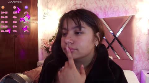 Snapshot of miaa_smiith1 chatting on 02/26/25, 12:14 miaa_smiith1 online show from 02/26/25, 12:14