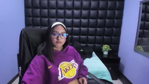 Miaa online show from 12/20/25, 01:56