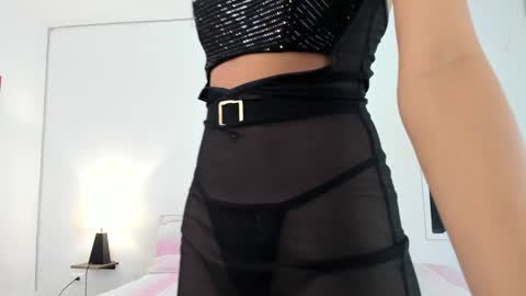 Snapshot of miaa_z chatting on 12/12/24, 12:44 Miaa online show from 12/12/24, 12:44