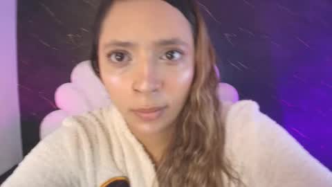 Snapshot of miaabrown__ chatting on 05/05/26, 12:02 Mia online show from 05/05/26, 12:02