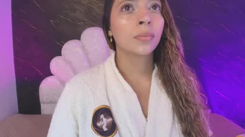 Snapshot of miaabrown__ chatting on 05/15/26, 12:01 Mia online show from 05/15/26, 12:01
