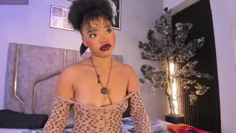 miaakittyy online show from 07/16/26, 11:38
