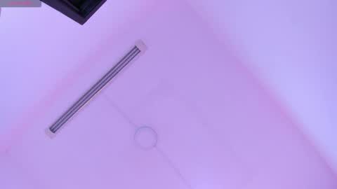 Snapshot of miaalove_ chatting on 11/25/25, 12:38 MIA LOVE online show from 11/25/25, 12:38