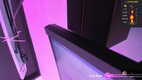 Snapshot of miaalove_ chatting on 12/03/25, 12:58 MIA LOVE online show from 12/03/25, 12:58