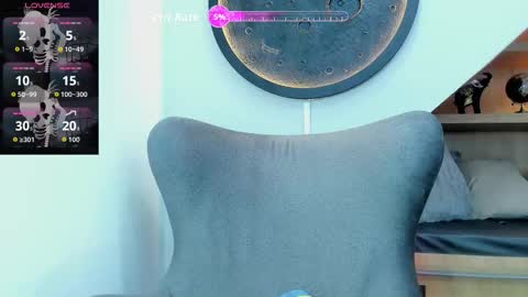 Mia online show from 02/19/26, 12:56