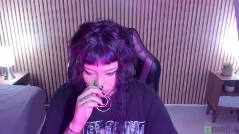 Snapshot of miaamane02 chatting on 04/10/26, 02:00 Mia online show from 04/10/26, 02:00